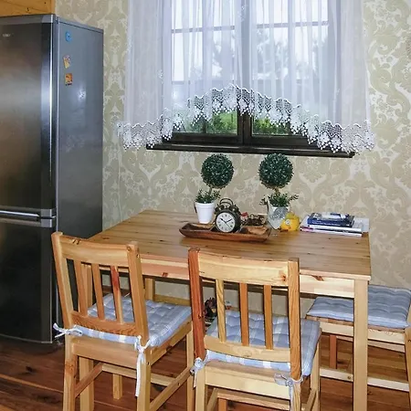 Amazing Home In Molza With Kitchen Molza