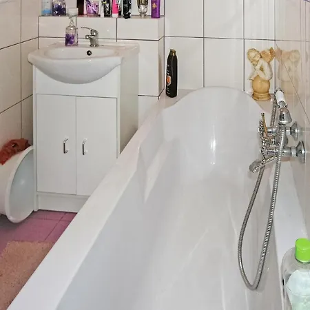 With Fireplace 02 Дом отдыха Molza