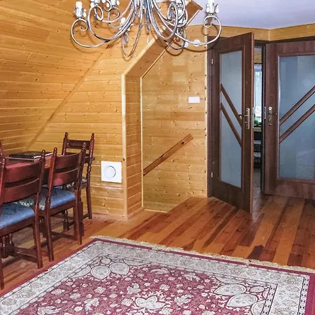Amazing Home In Molza With Kitchen *