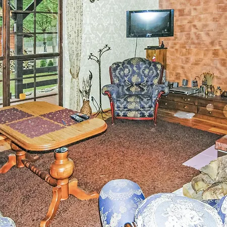Amazing Home In Molza With Kitchen Holiday home